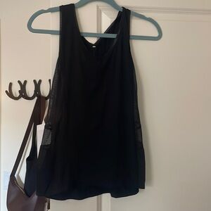 Lululemon size 8 racer back tank top